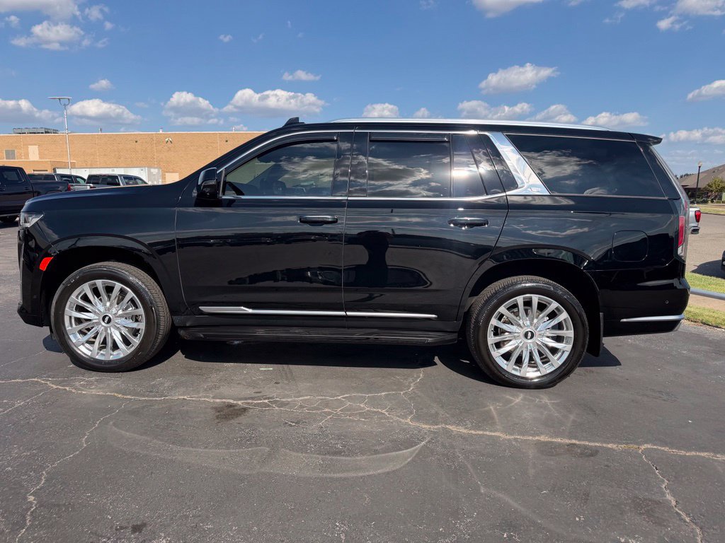 Used 2024 Cadillac Escalade Premium Luxury AWD/4WD image 12