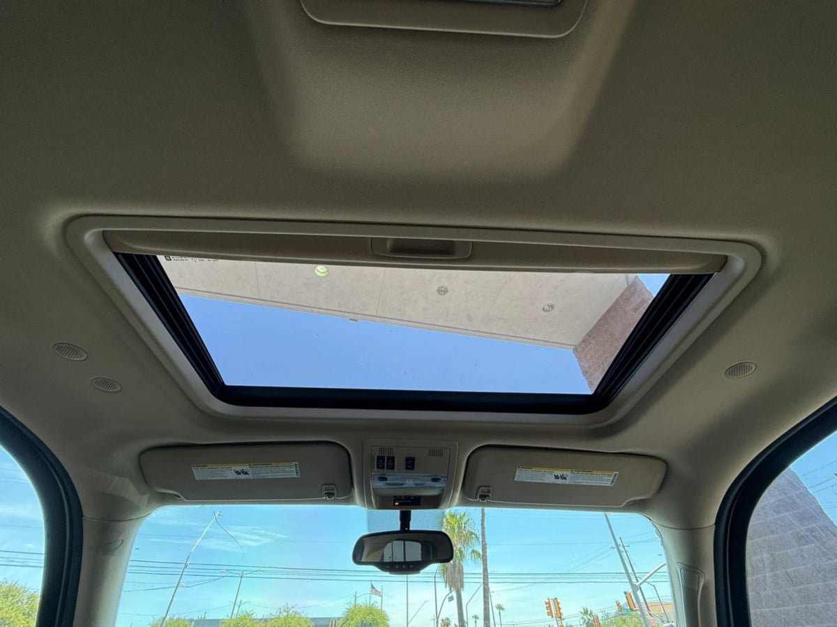 Used 2014 Cadillac Escalade Luxury AWD/4WD image 55