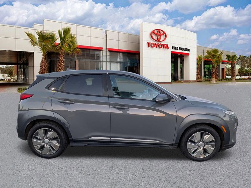 Used 2021 Hyundai Kona Ultimate image 7
