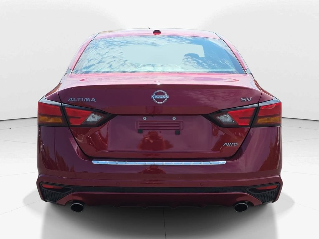 Used 2023 Nissan Altima 2.5 SV w/ SV Premium Package AWD/4WD image 7