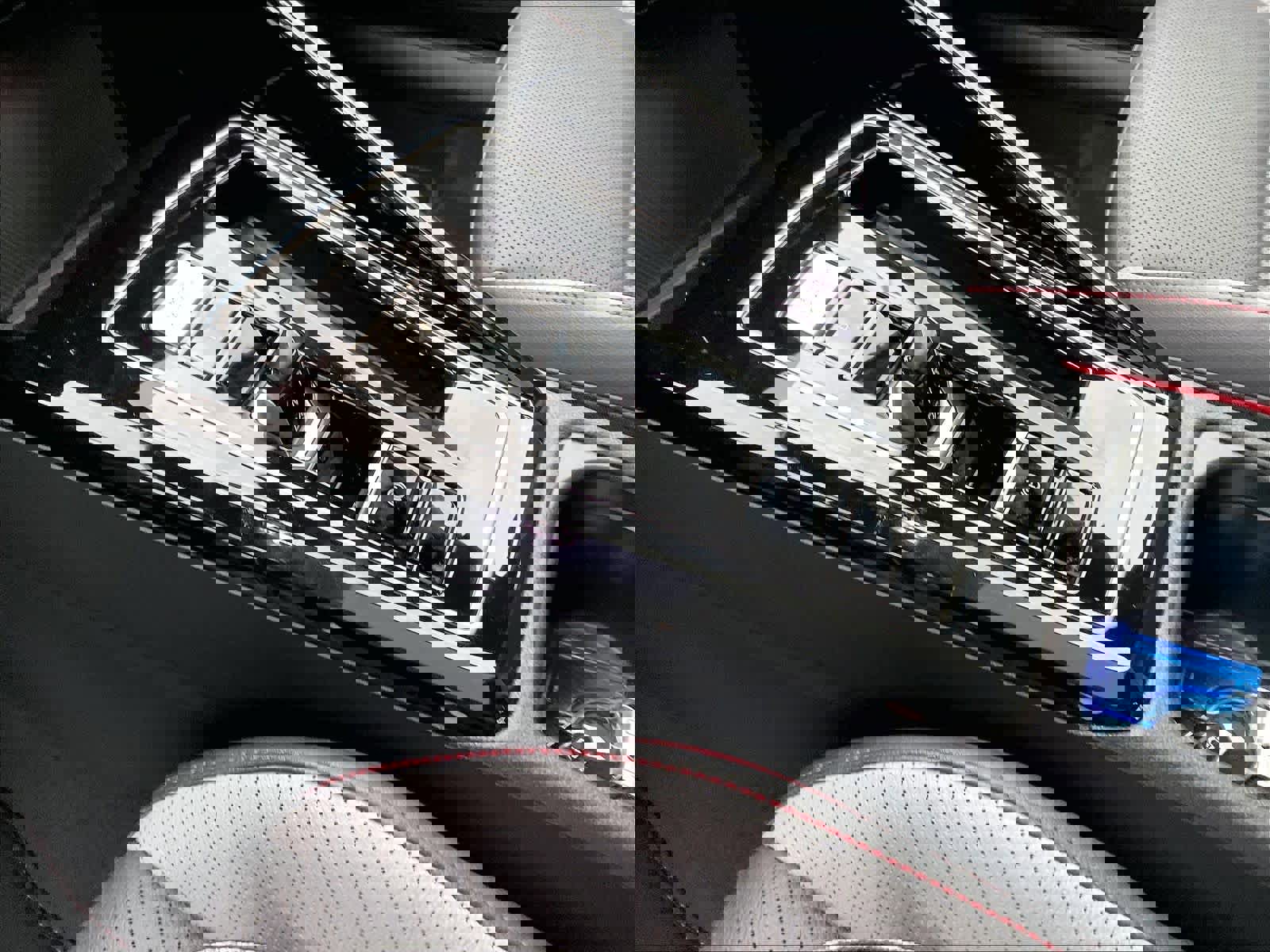 New 2026 Volkswagen GTI SE image 14