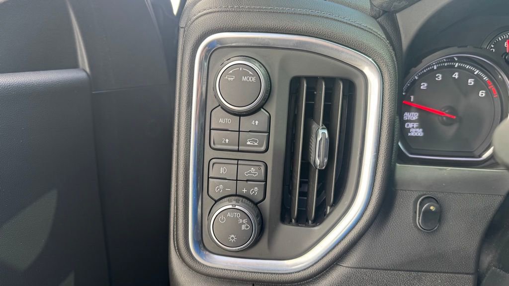 Used 2021 Chevrolet Silverado 1500 RST image 23