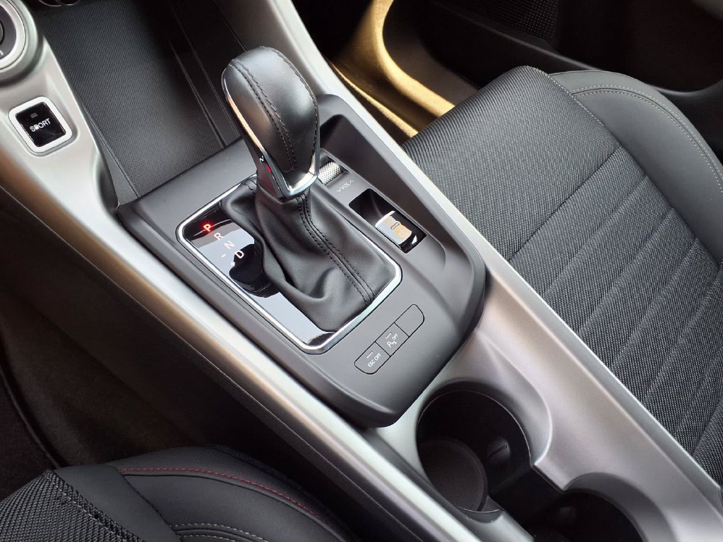 Used 2024 Dodge Hornet R/T w/ R/T Blacktop Package AWD/4WD image 25