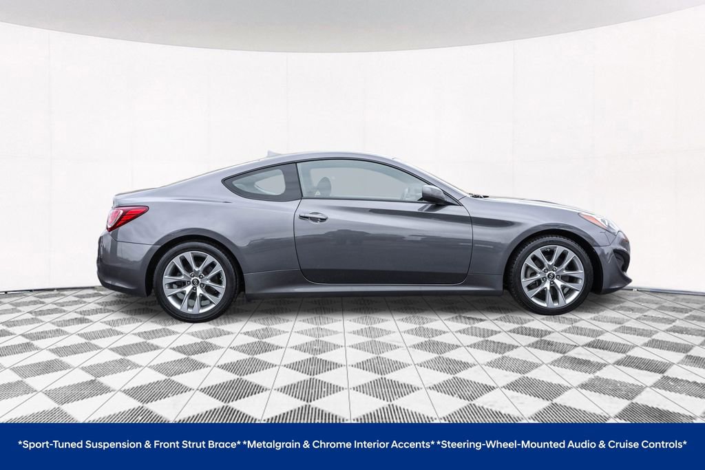 Used 2013 Hyundai Genesis 2.0T image 10