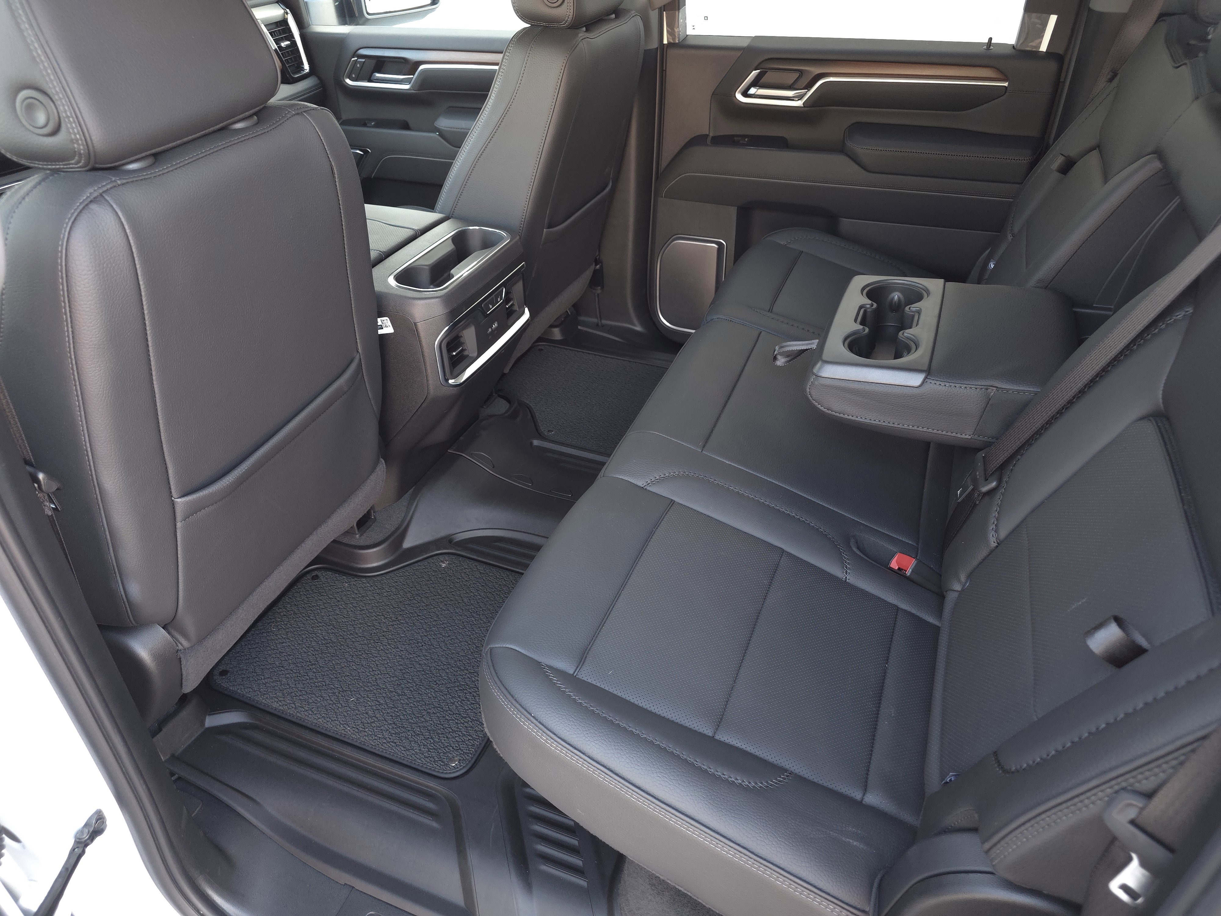 Used 2025 GMC Sierra 2500 Denali w/ Denali Reserve Package image 29