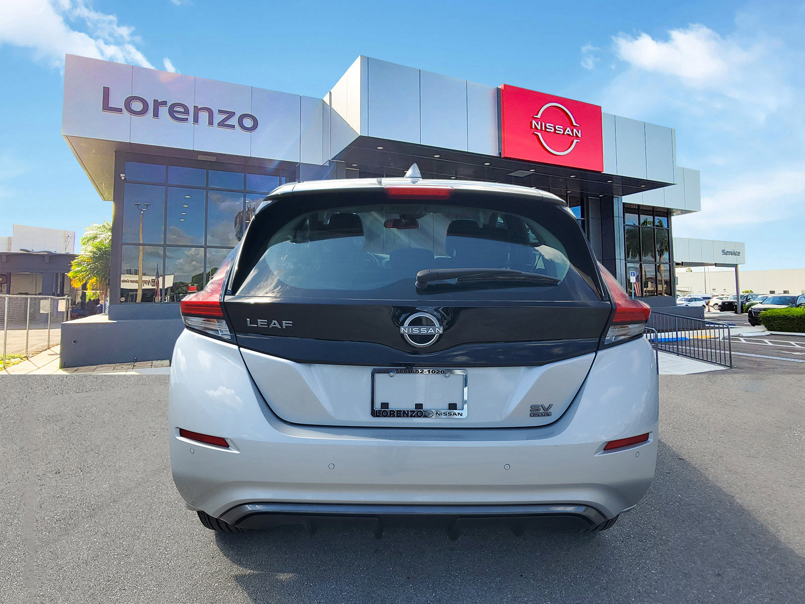 Used 2024 Nissan Leaf SV Plus image 6