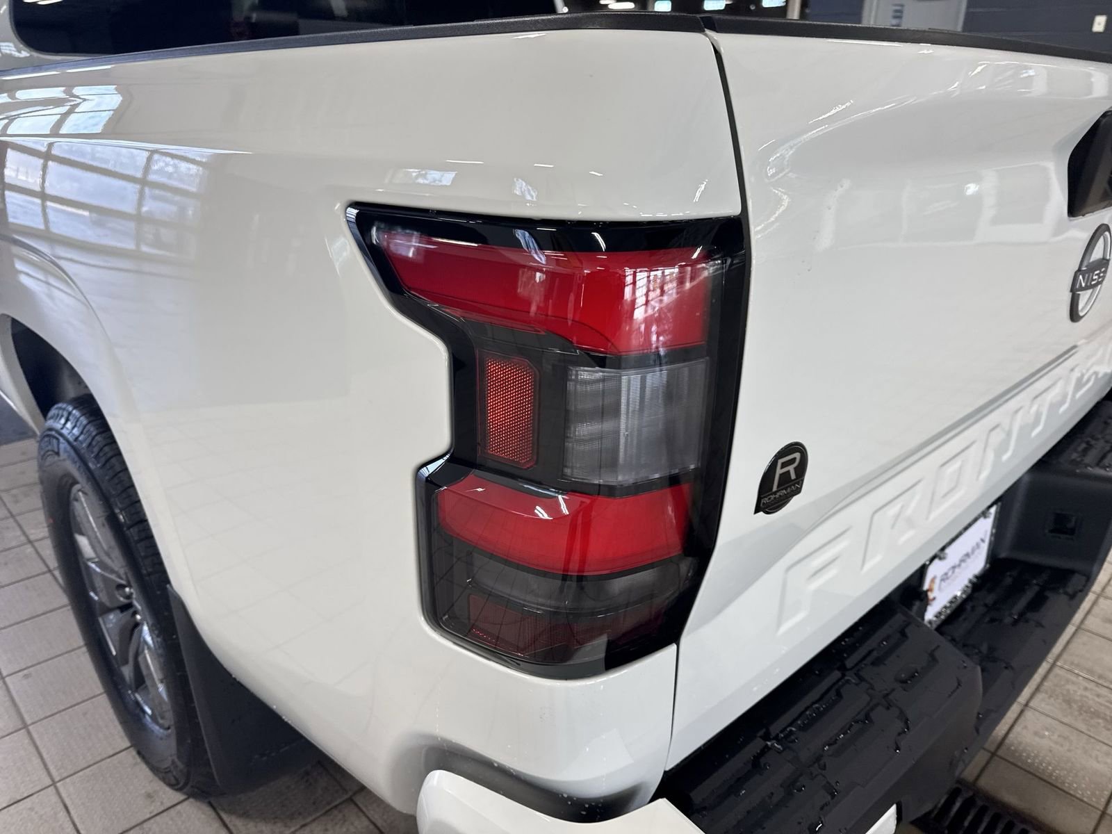 New 2026 Nissan Frontier SV w/ Tow Package image 34
