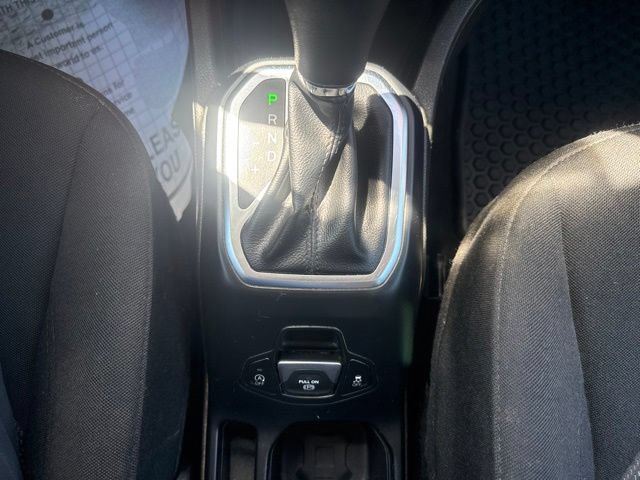 Certified 2023 Jeep Renegade Latitude AWD/4WD image 19