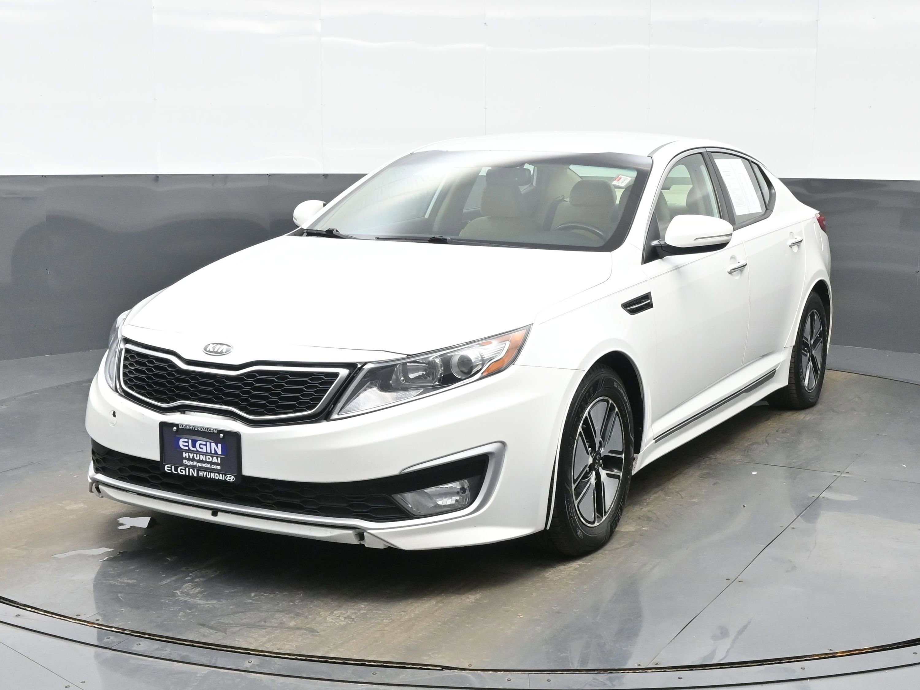 Used 2012 Kia Optima Hybrid w/ Hybrid Convenience Pkg image 1