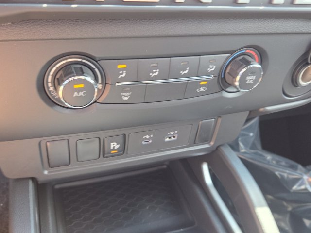 New 2027 Nissan Frontier SV RWD image 20