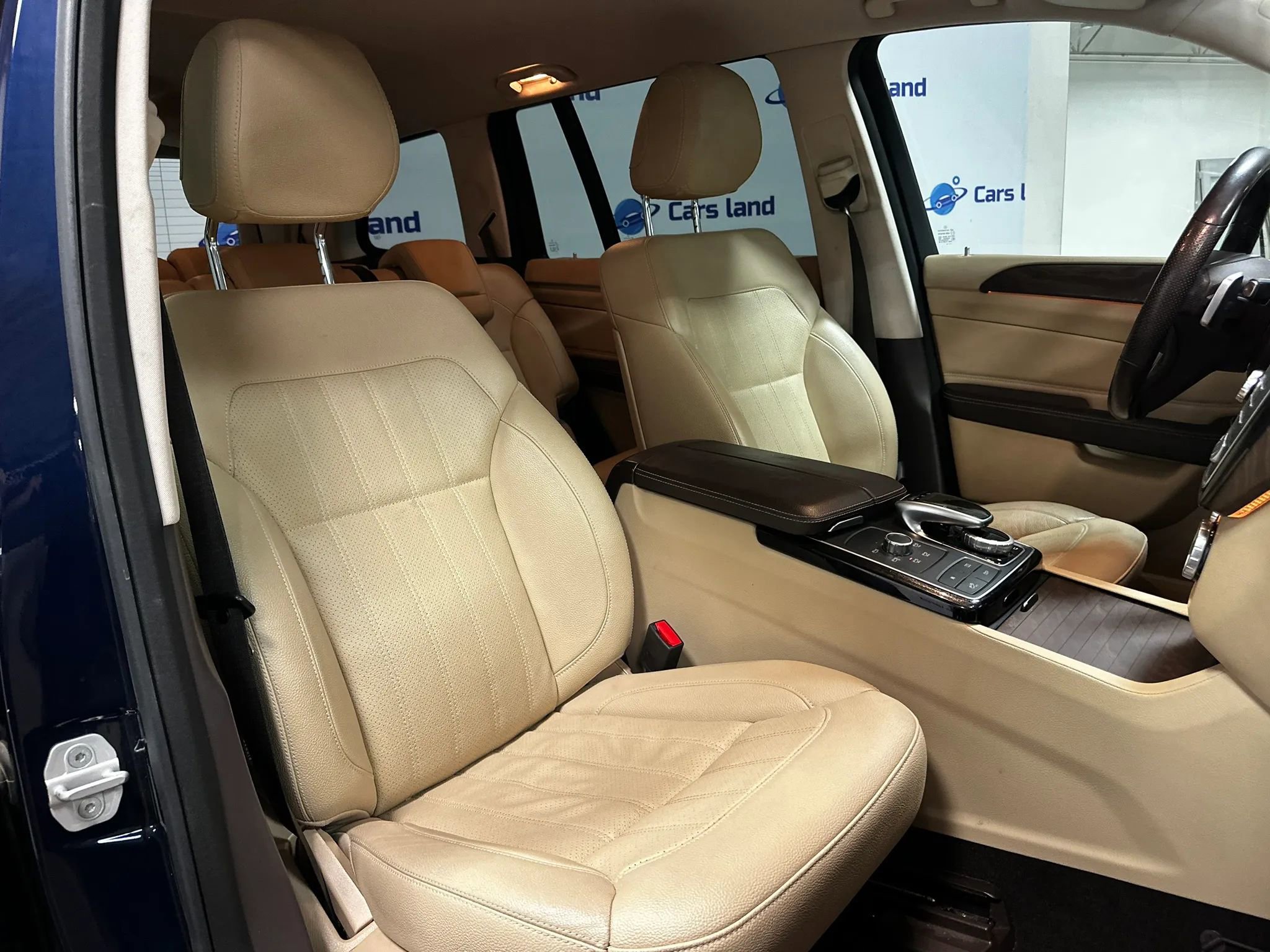 Used 2017 Mercedes-Benz GLS 450 4MATIC image 26