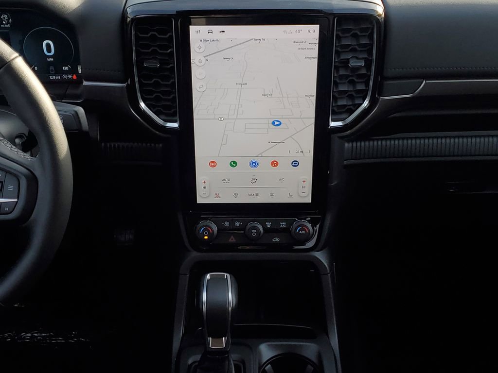 New 2025 Ford Ranger Lariat w/ Black Appearance Package image 27