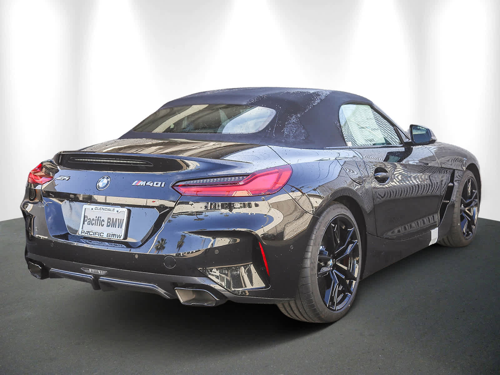 New 2026 BMW Z4 M40i w/ Premium Package image 6