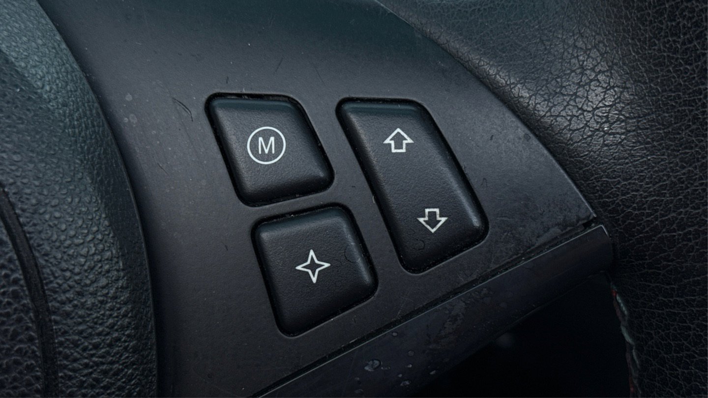 Used 2007 BMW M6 Convertible image 28