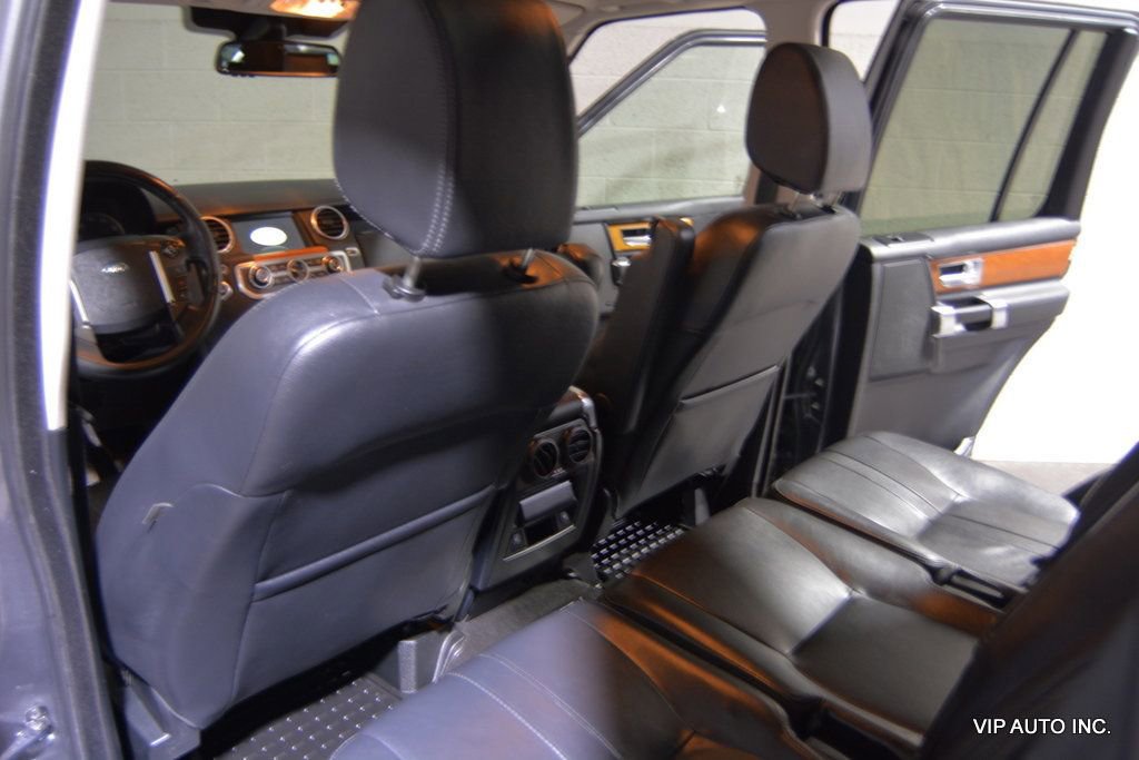 Used 2015 Land Rover LR4 HSE image 22