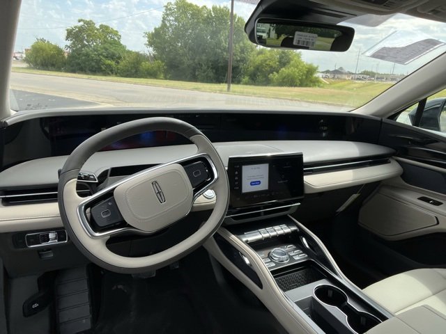 New 2025 Lincoln Nautilus Premier