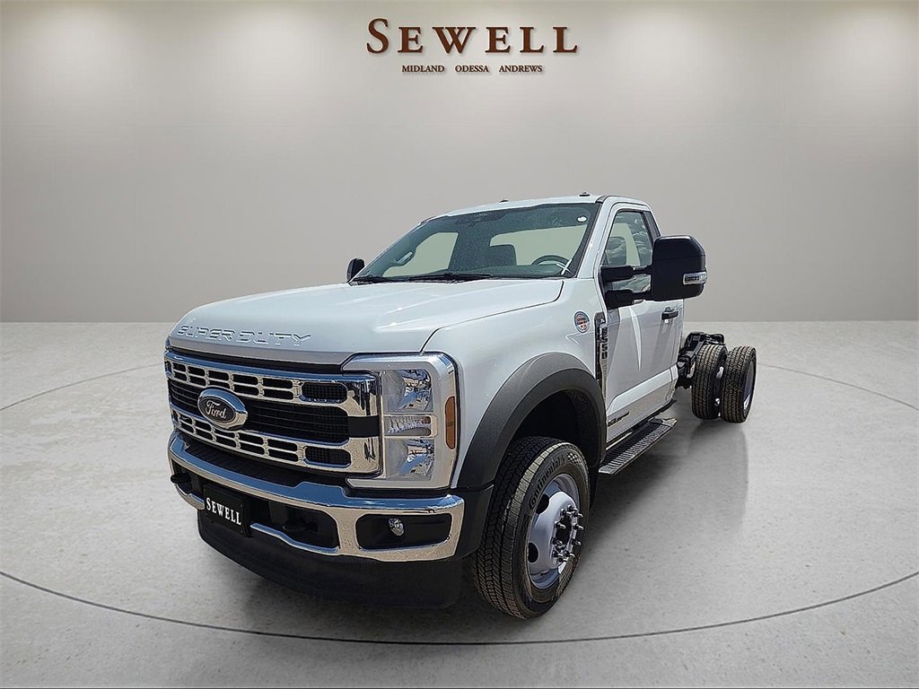 New 2024 Ford F550 4x4 Regular Cab Super Duty w/ XL Chrome Package