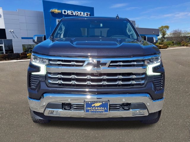 Used 2022 Chevrolet Silverado 1500 LTZ w/ LTZ Convenience Package II AWD/4WD image 24