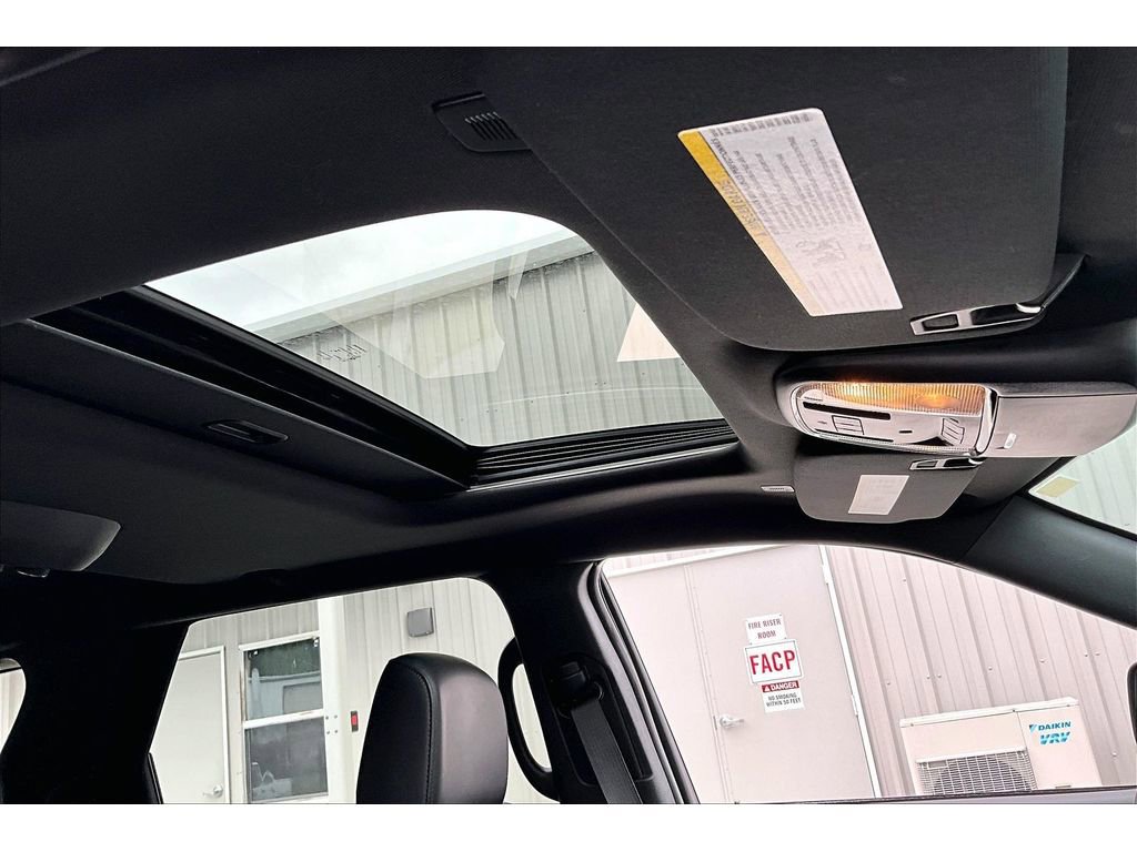 Used 2024 Dodge Durango GT AWD/4WD image 22