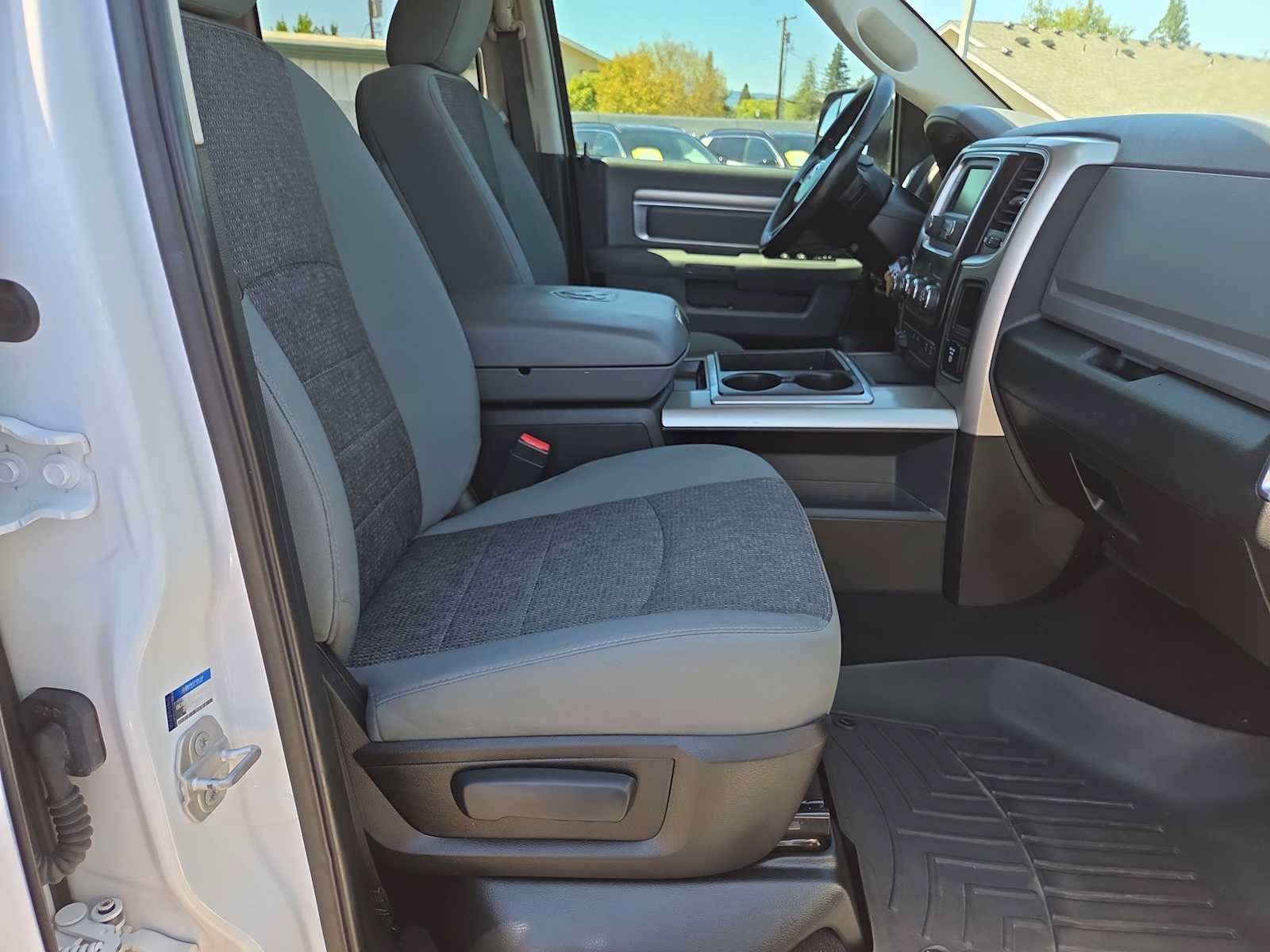 Used 2015 RAM 1500 Big Horn AWD/4WD image 22