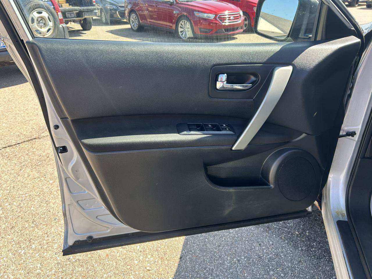 Used 2013 Nissan Rogue S AWD/4WD image 14