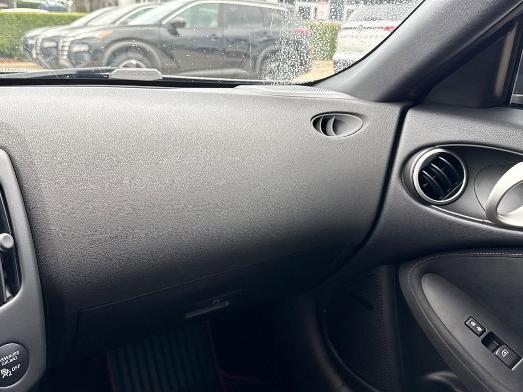 Used 2020 Nissan 370Z Touring Sport image 15