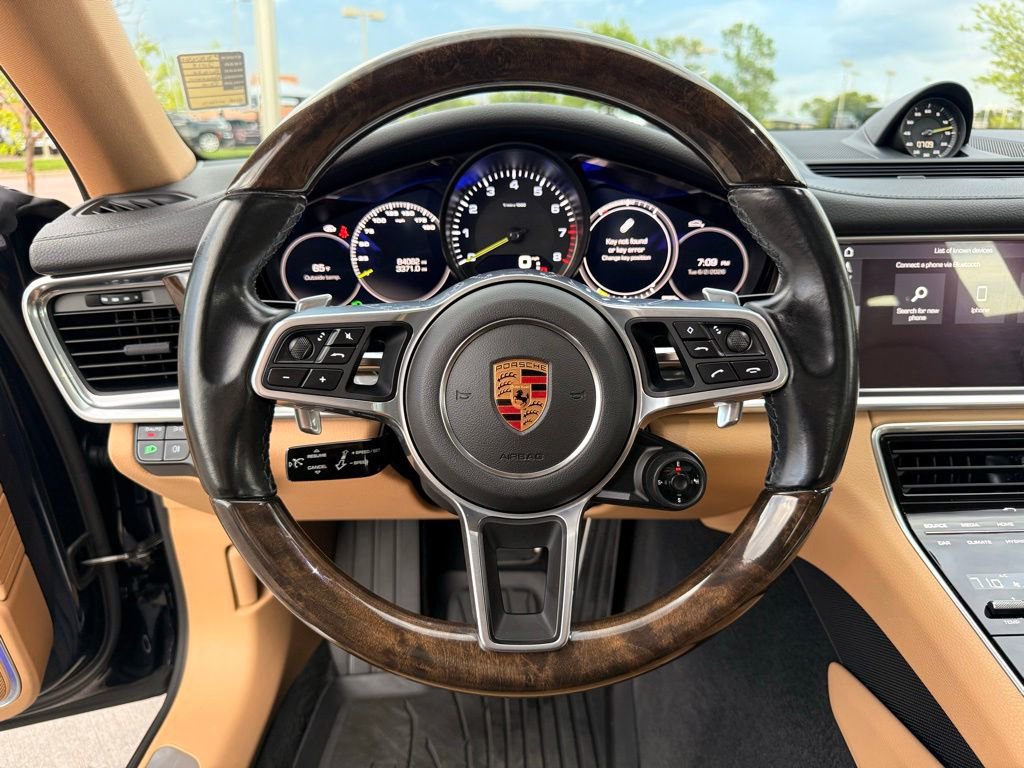 Used 2018 Porsche Panamera 4 AWD/4WD image 13