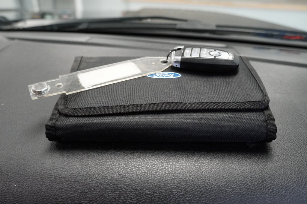 Used 2021 Ford Expedition Max Limited image 41