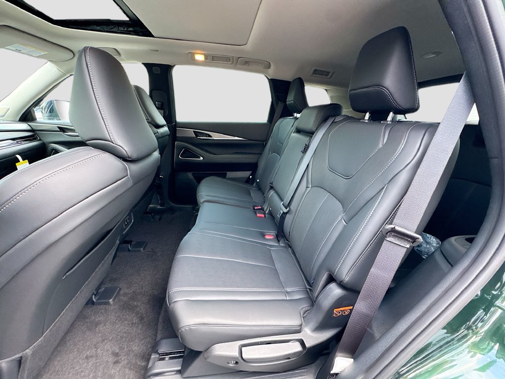 Used 2027 INFINITI QX60 Luxe w/ Cargo Package FWD image 27