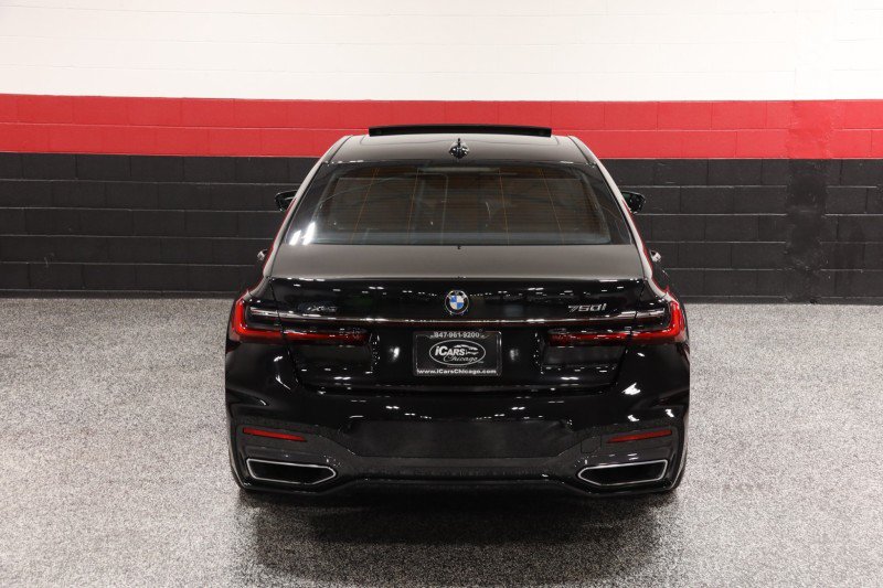 Used 2020 BMW 750i xDrive w/ Executive Package AWD/4WD image 29