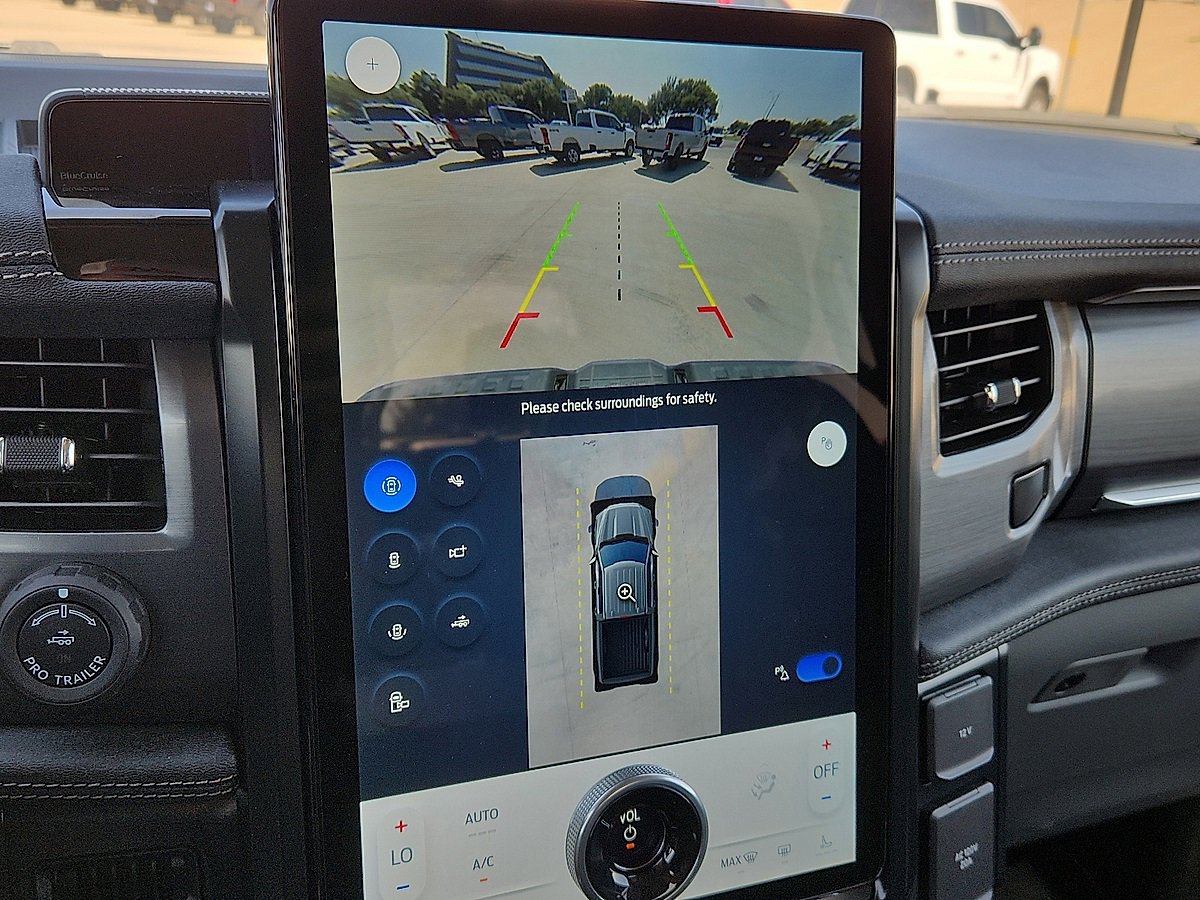 New 2025 Ford F150 Lightning Flash image 9