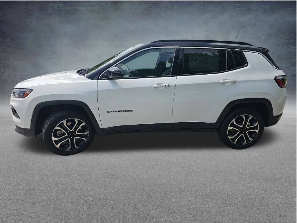 Used 2024 Jeep Compass Limited AWD/4WD image 20