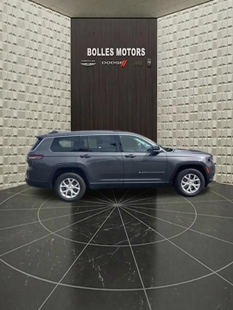 Certified 2023 Jeep Grand Cherokee L Limited AWD/4WD image 4