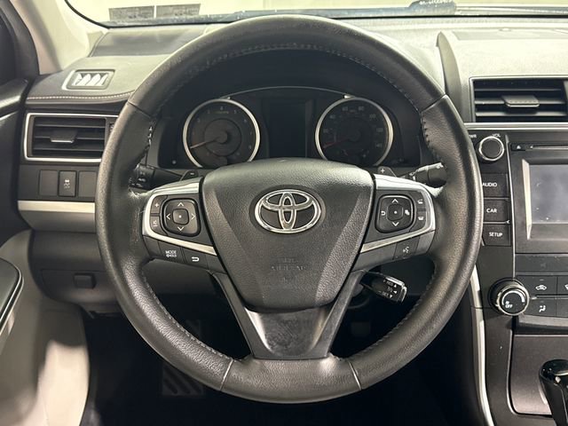 Used 2016 Toyota Camry SE w/ Four Season Floor Mat Package image 24