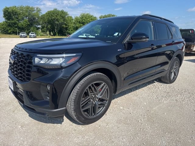 Used 2025 Ford Explorer ST-Line w/ ST-Line Street Pack AWD/4WD image 1