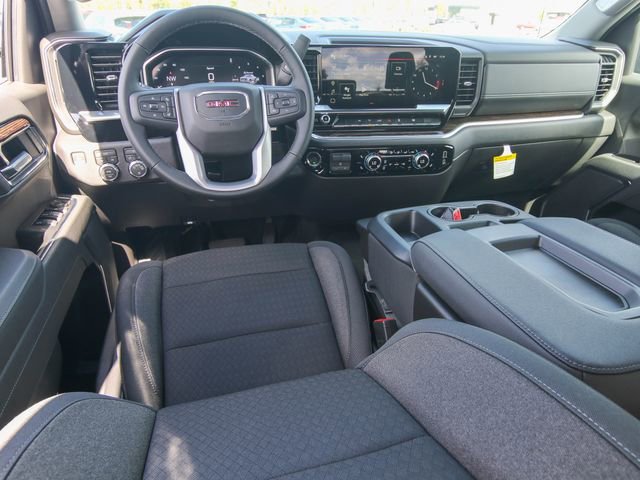New 2026 GMC Sierra 1500 SLE image 15