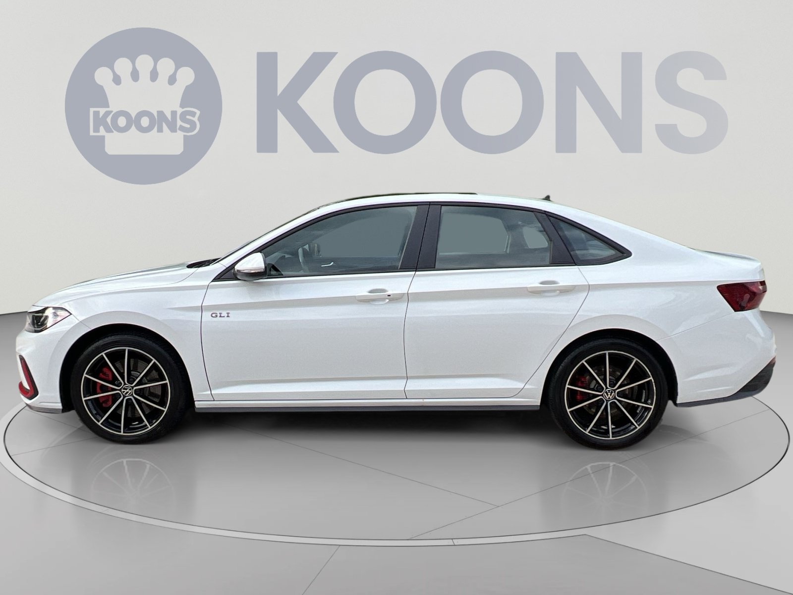 Used 2025 Volkswagen Jetta GLI Autobahn FWD image 2