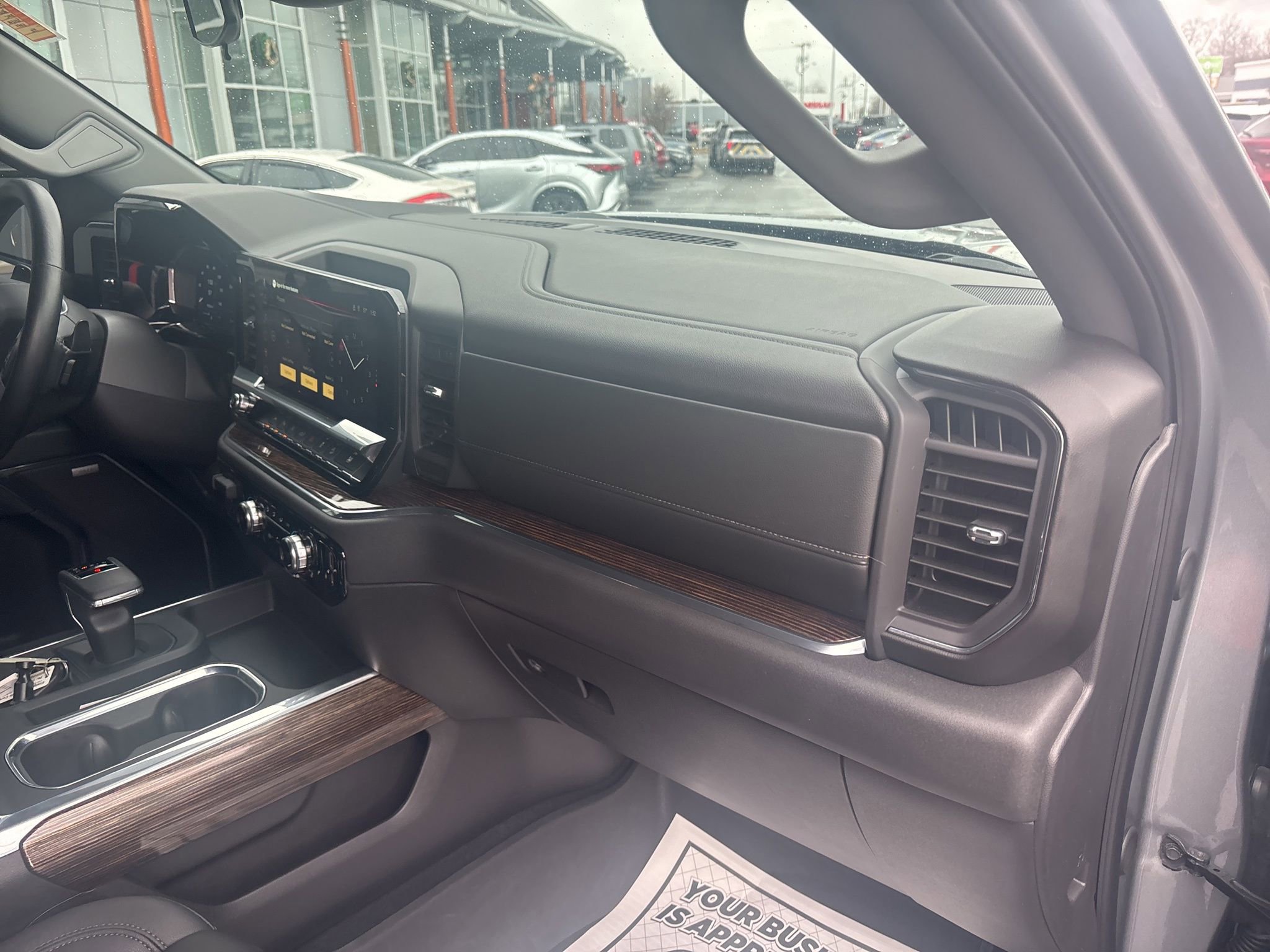 Used 2025 GMC Sierra 1500 Elevation w/ Elevation Premium Package image 18