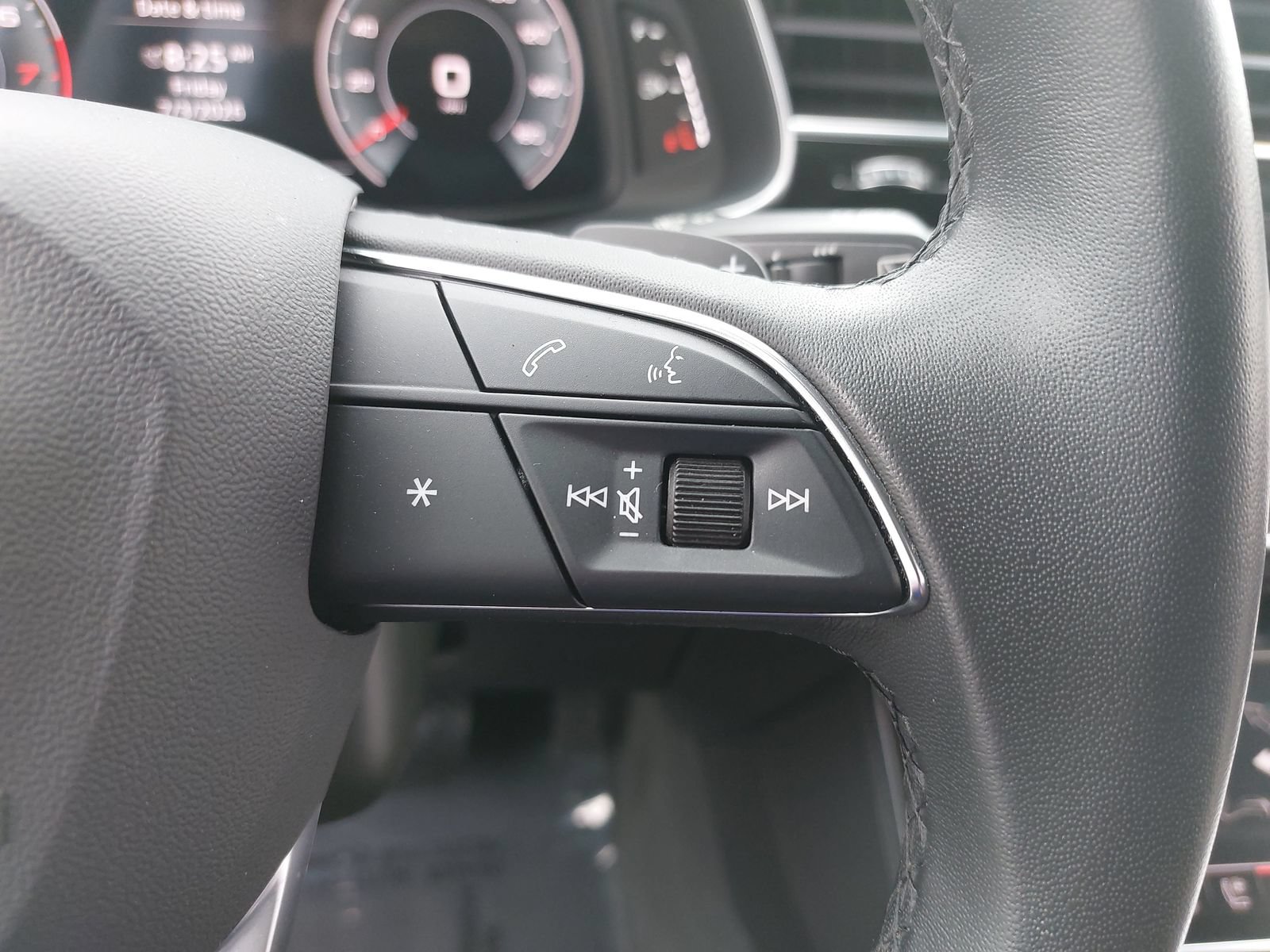Used 2024 Audi Q7 3.0T Prestige AWD/4WD image 20