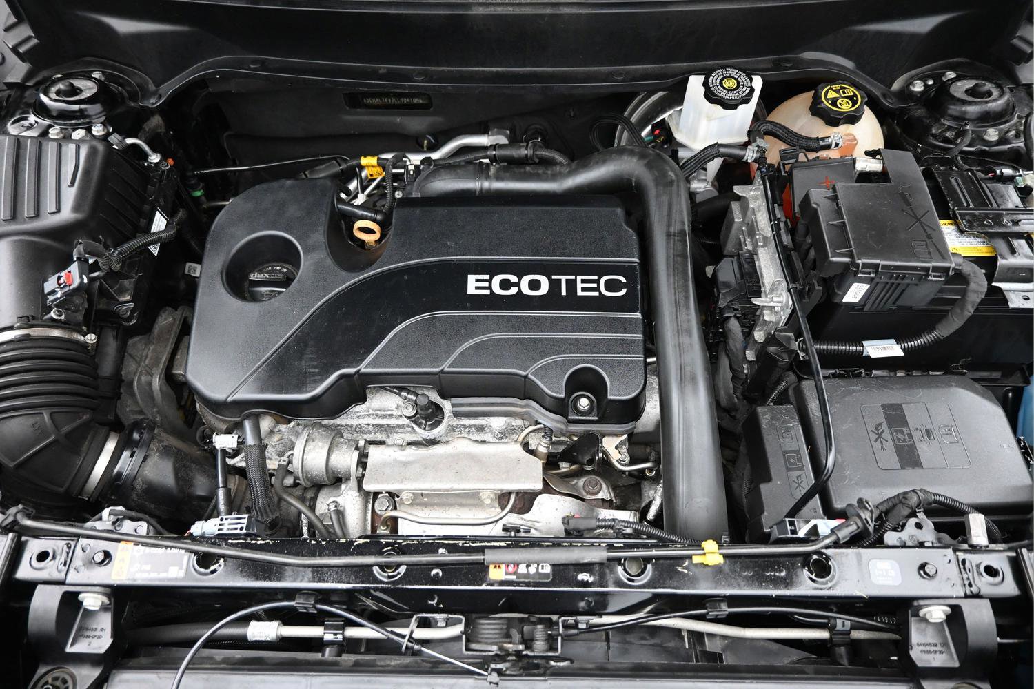 Used 2020 GMC Terrain SLE w/ Driver Convenience Package image 7