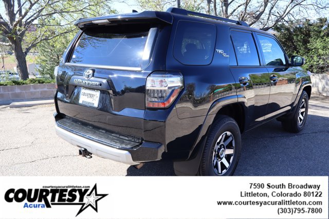 Used 2019 Toyota 4Runner TRD Off-Road Premium AWD/4WD image 7