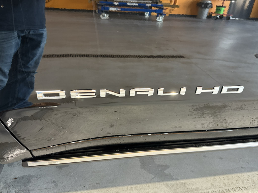 New 2026 GMC Sierra 2500 Denali Ultimate AWD/4WD image 12