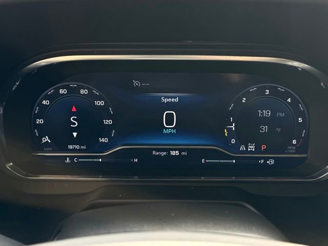 Certified 2024 Chevrolet Suburban Z71 w/ Z71 Off-Road Package image 28