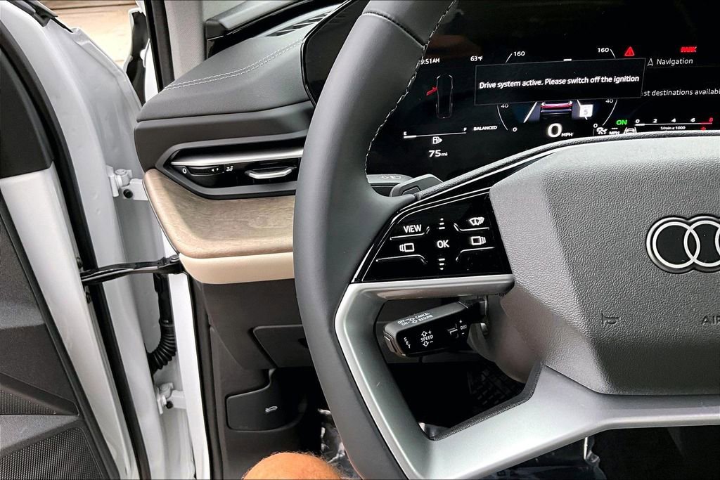 Certified 2025 Audi Q5 Prestige image 24