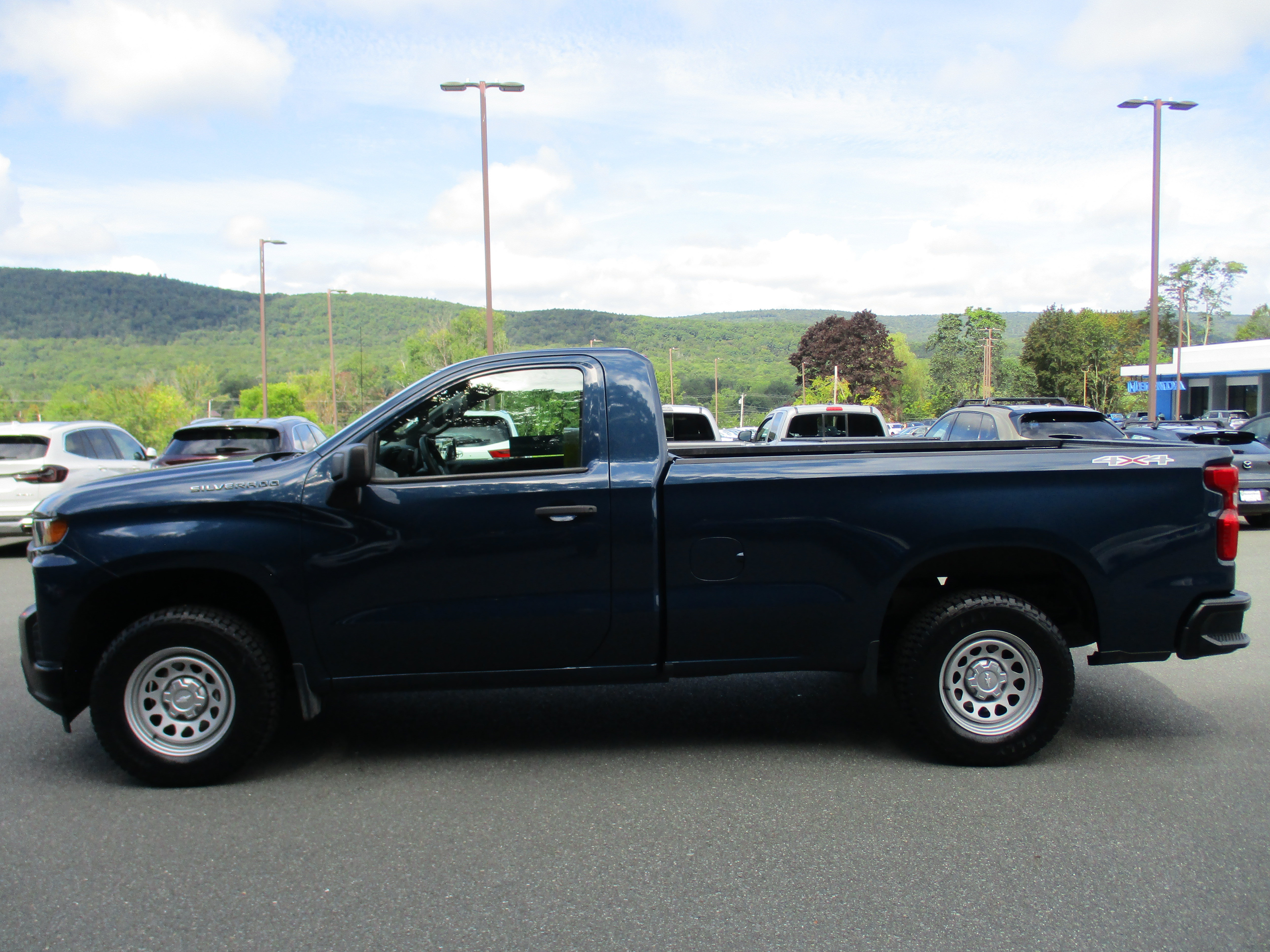 Used 2019 Chevrolet Silverado 1500 W/T w/ WT Convenience Package AWD/4WD image 7