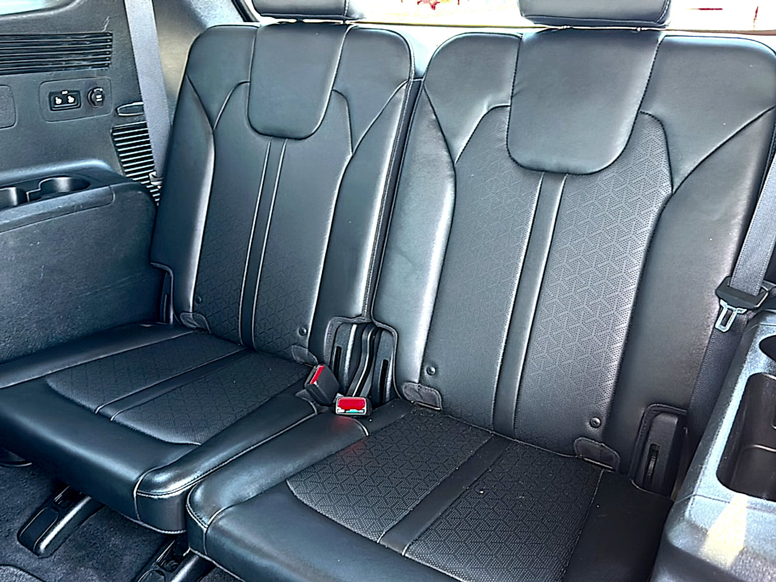 Used 2022 Kia Sorento SX FWD image 21