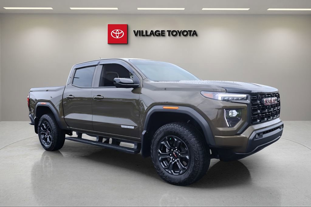 Used 2025 GMC Canyon Elevation w/ Convenience Package RWD image 7
