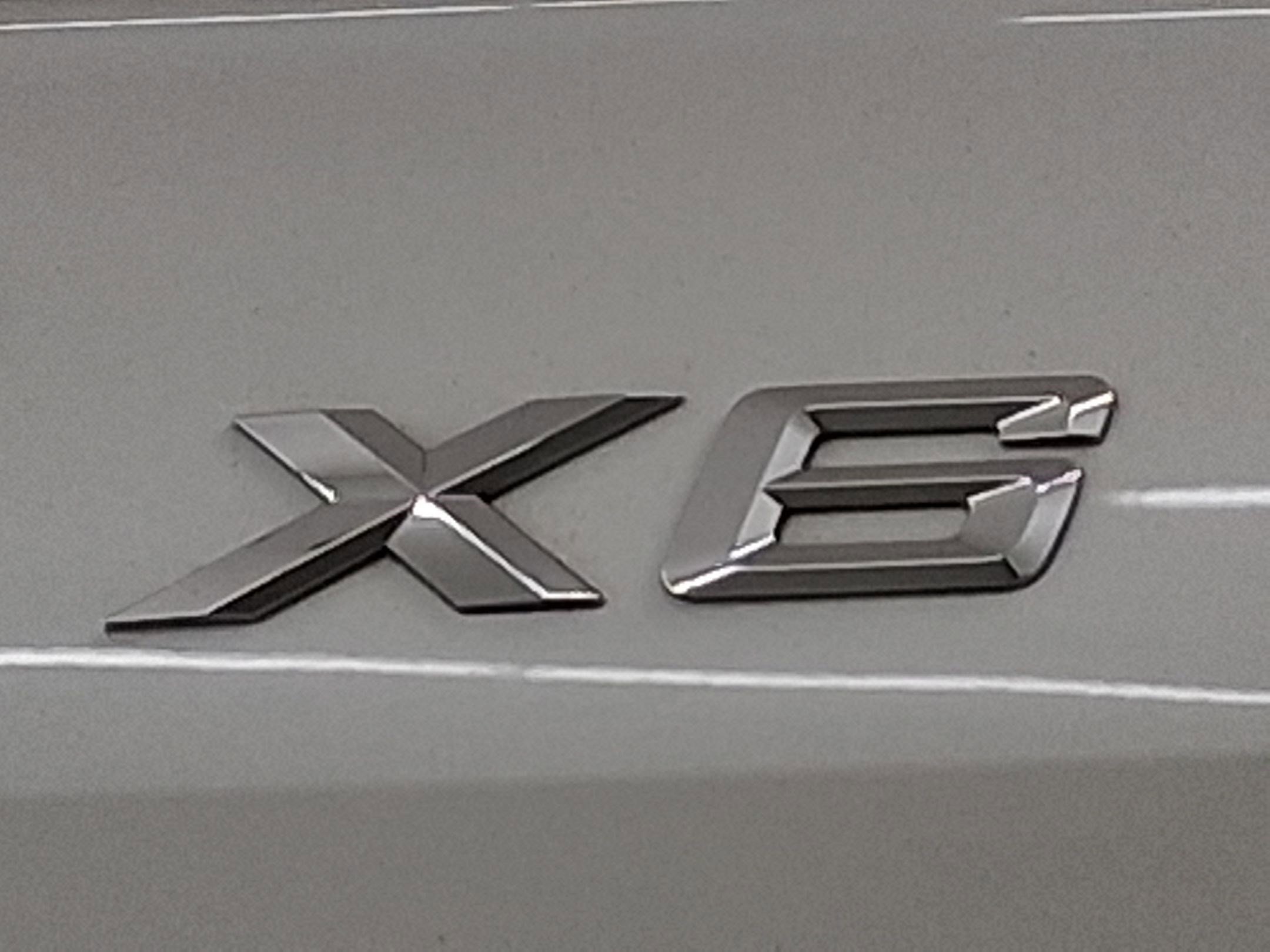 Used 2020 BMW X6 sDrive40i w/ M Sport Package image 23