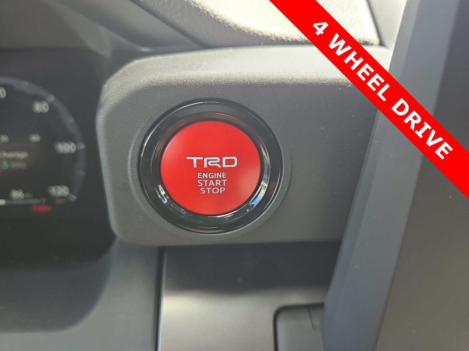 Used 2025 Toyota Tacoma TRD Sport AWD/4WD image 20