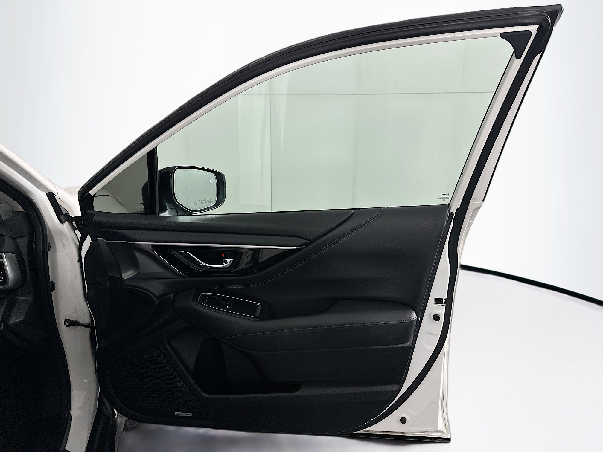 Used 2022 Subaru Outback Limited image 33